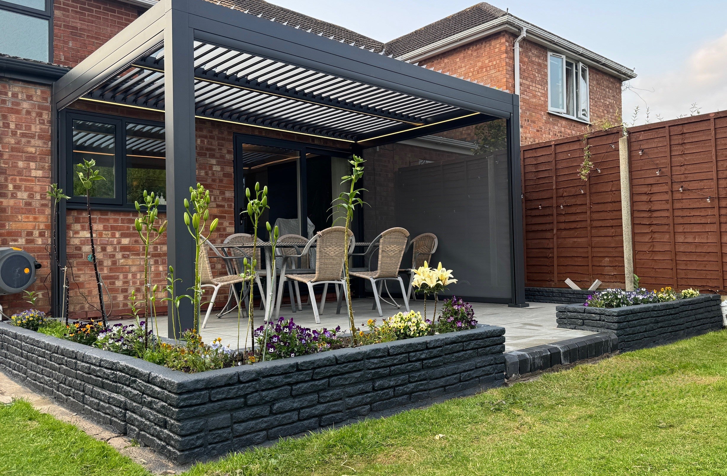 SplitZone™ 3×4m Grey Aluminium Pergola with LEDs, Mid-Beam Louvred Roof - Image 4