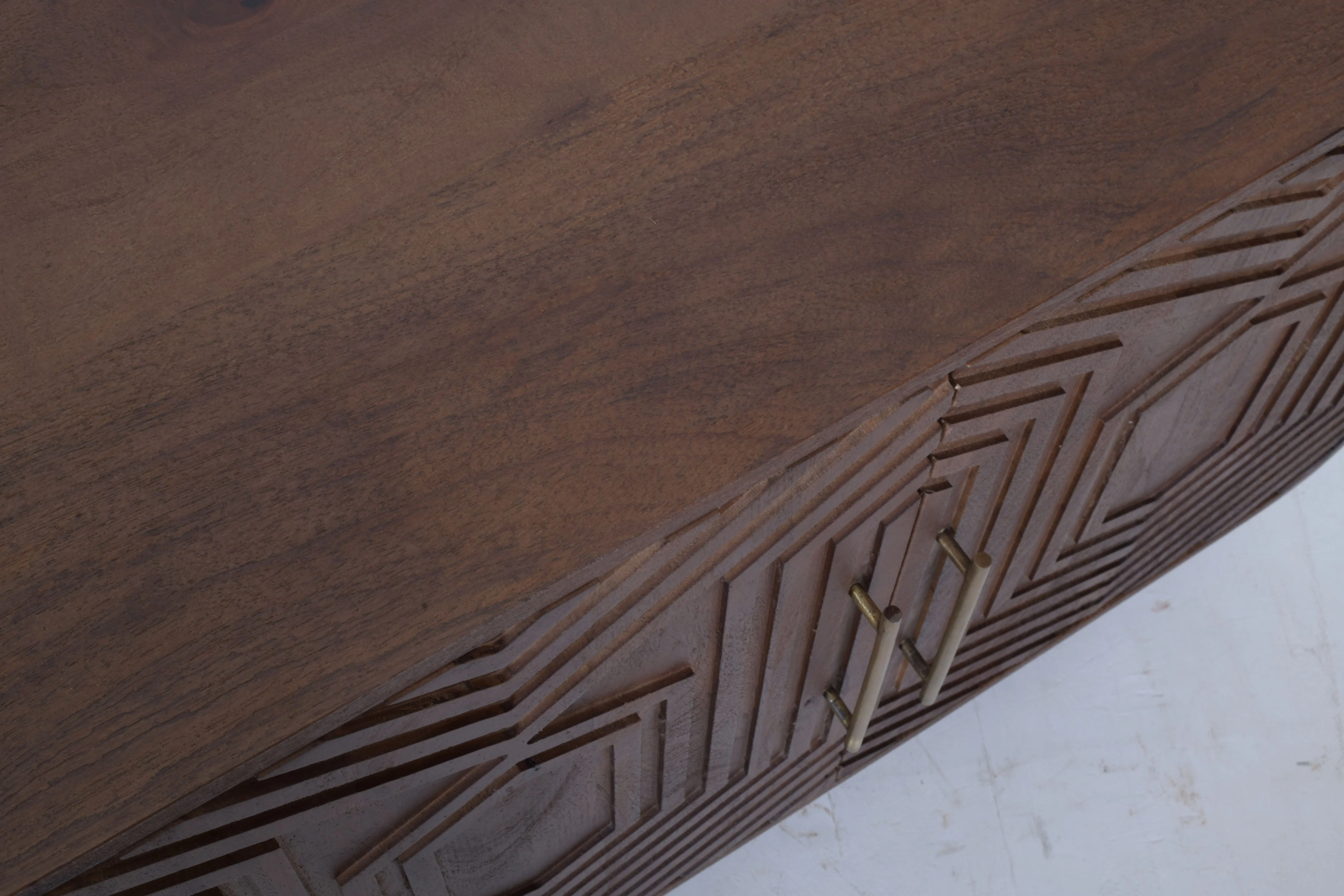Hexa 4-Door Mango Wood Sideboard – Hand-Carved Geo Design, Brass Handles (180 cm) - Image 3