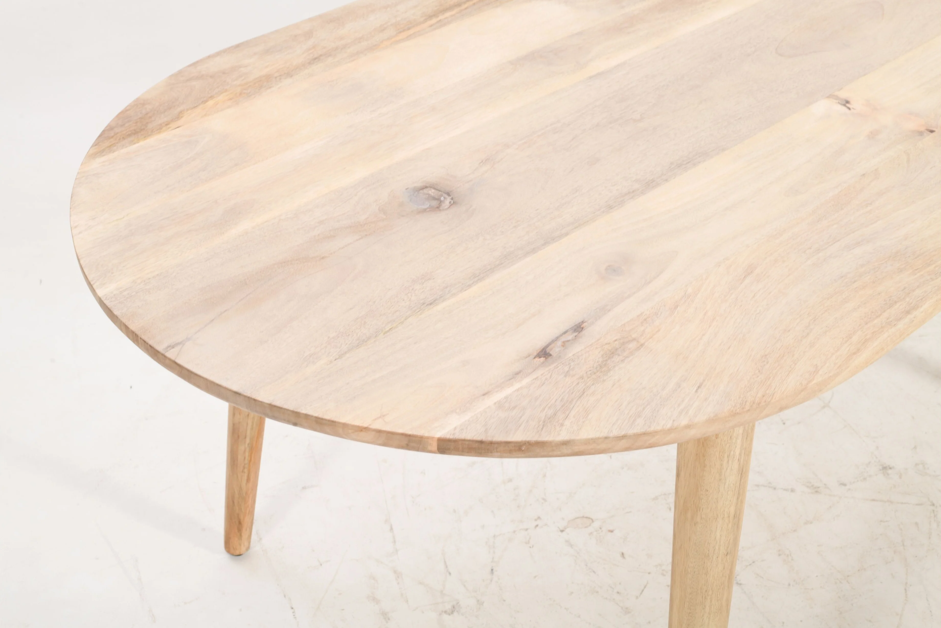 Malmo Solid Mango Wood Curved Dining Table - 180 x 90 x 76cms - Image 3