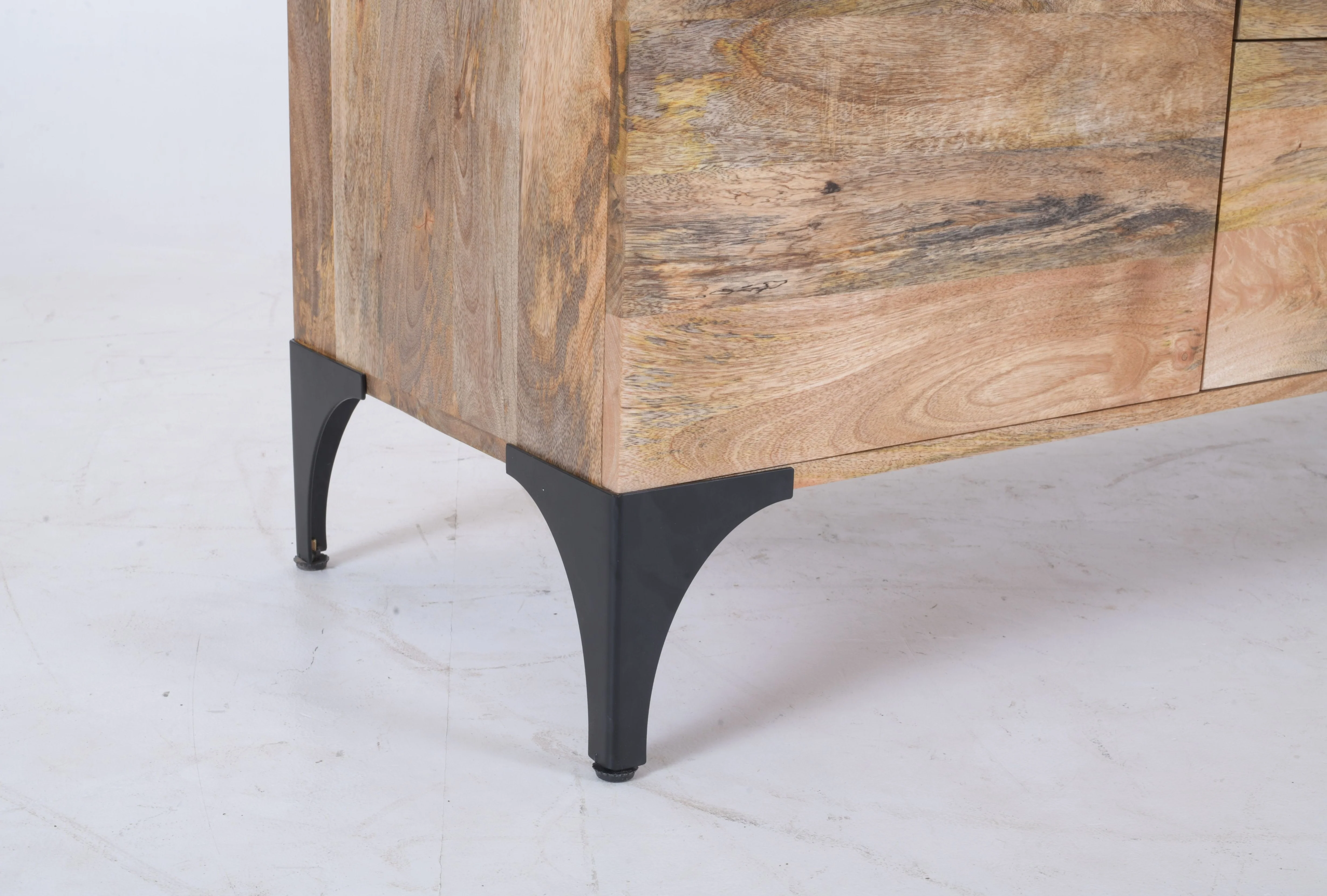 Modern Handcrafted Mango Wood Sideboard – 2-Door, 3-Drawer Storage Cabinet 145 cm - Image 6