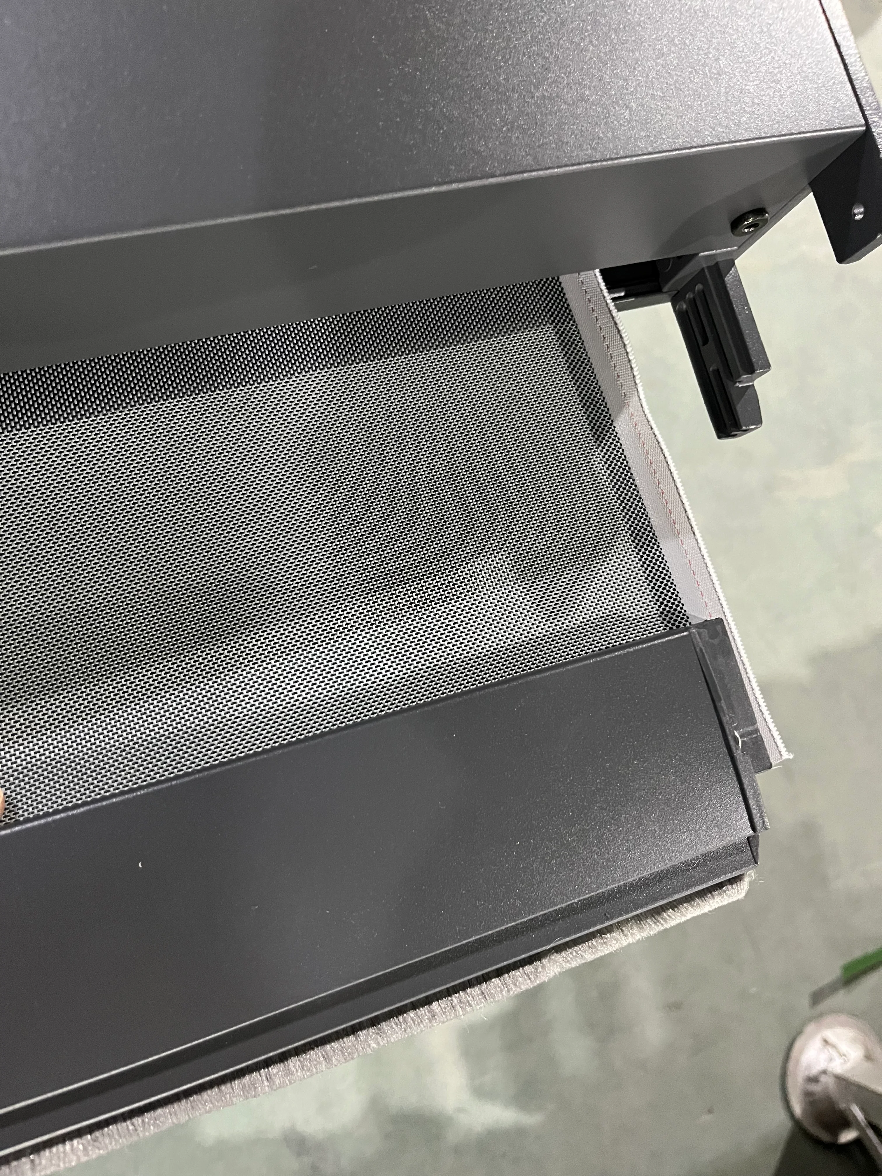 3m Retractable Privacy Windscreen Blind | All LuxShade™ & SplitZone™ 3x6 Compatible - Image 6