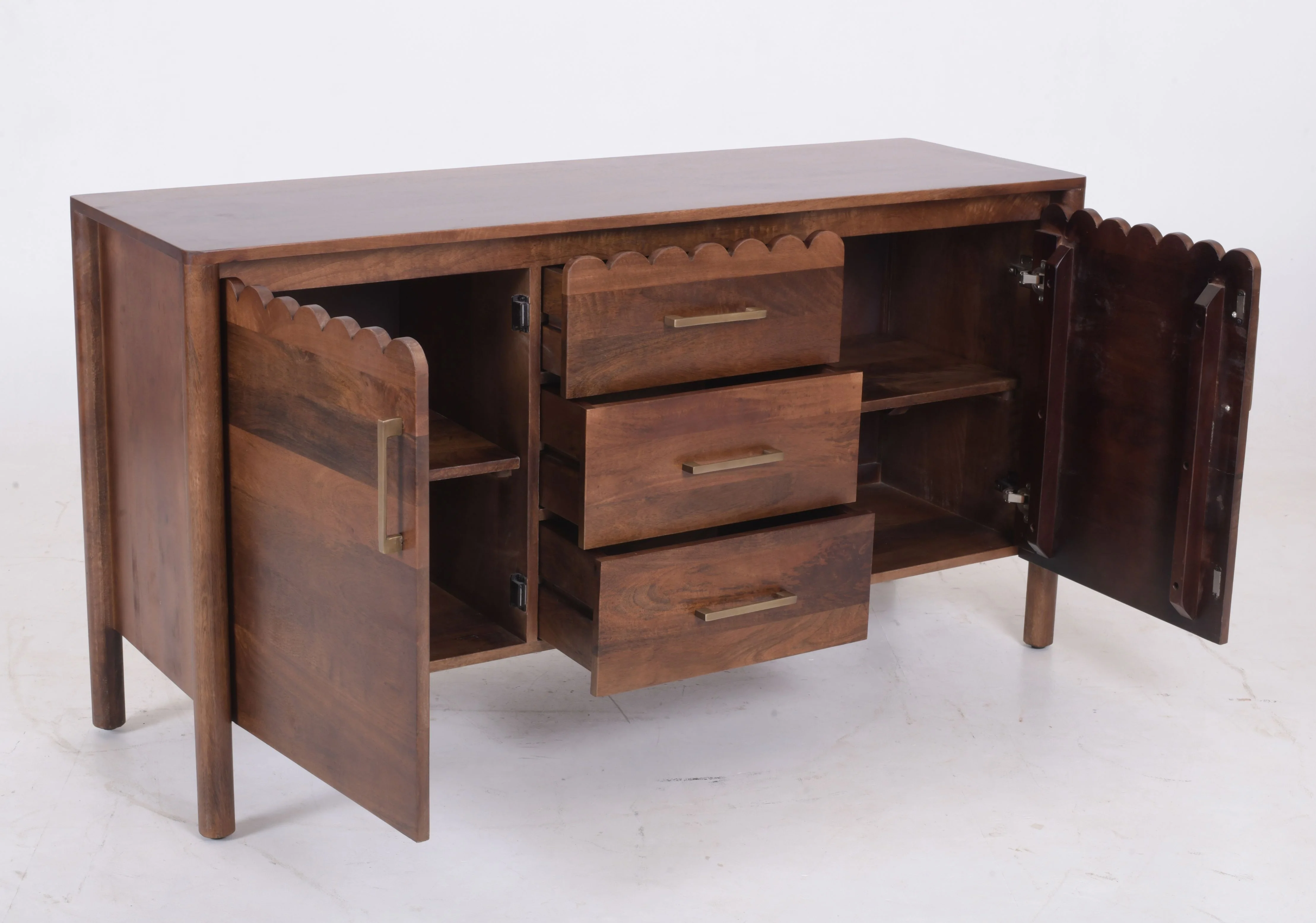 Savoy Solid Mango Wood Scalloped Sideboard – 2 Door, 3 Drawer (145 cm) - Image 4
